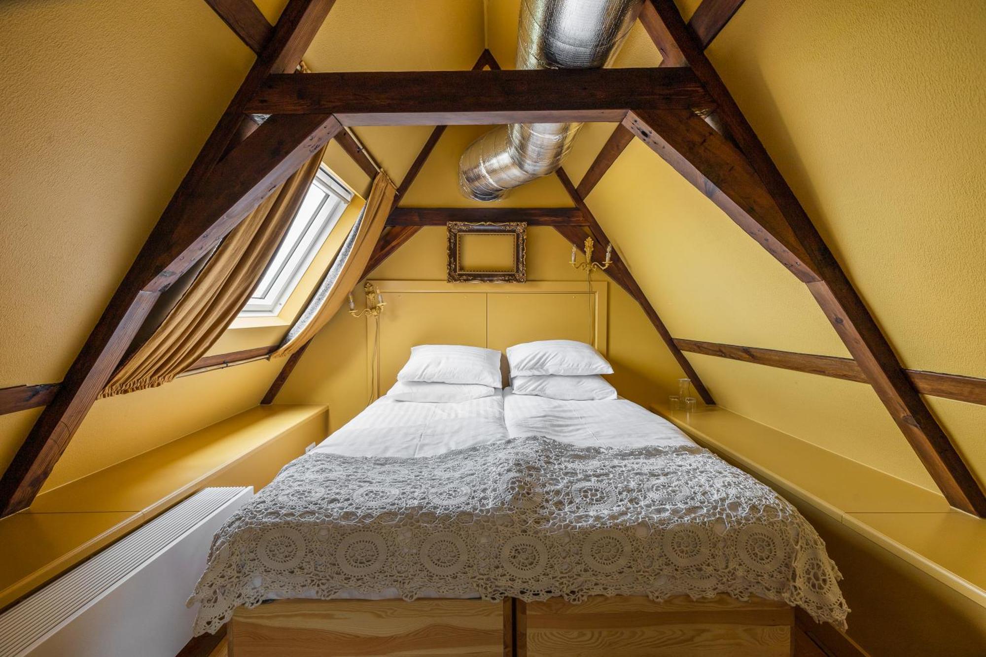 Boutique Hotel Jongwijs Westzaan Exteriör bild
